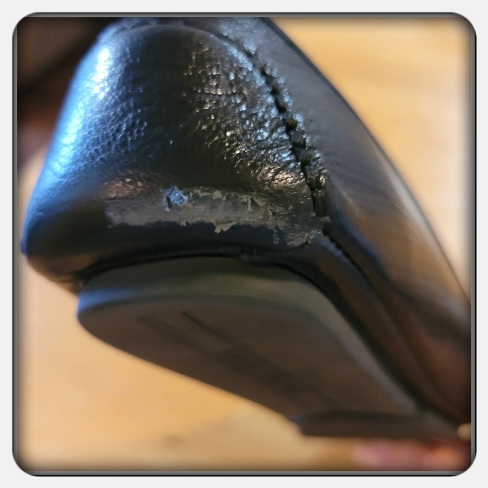 EUC Woman's Michael Kors Black Lillie Moccasins Size 10M - Picture 7 of 9